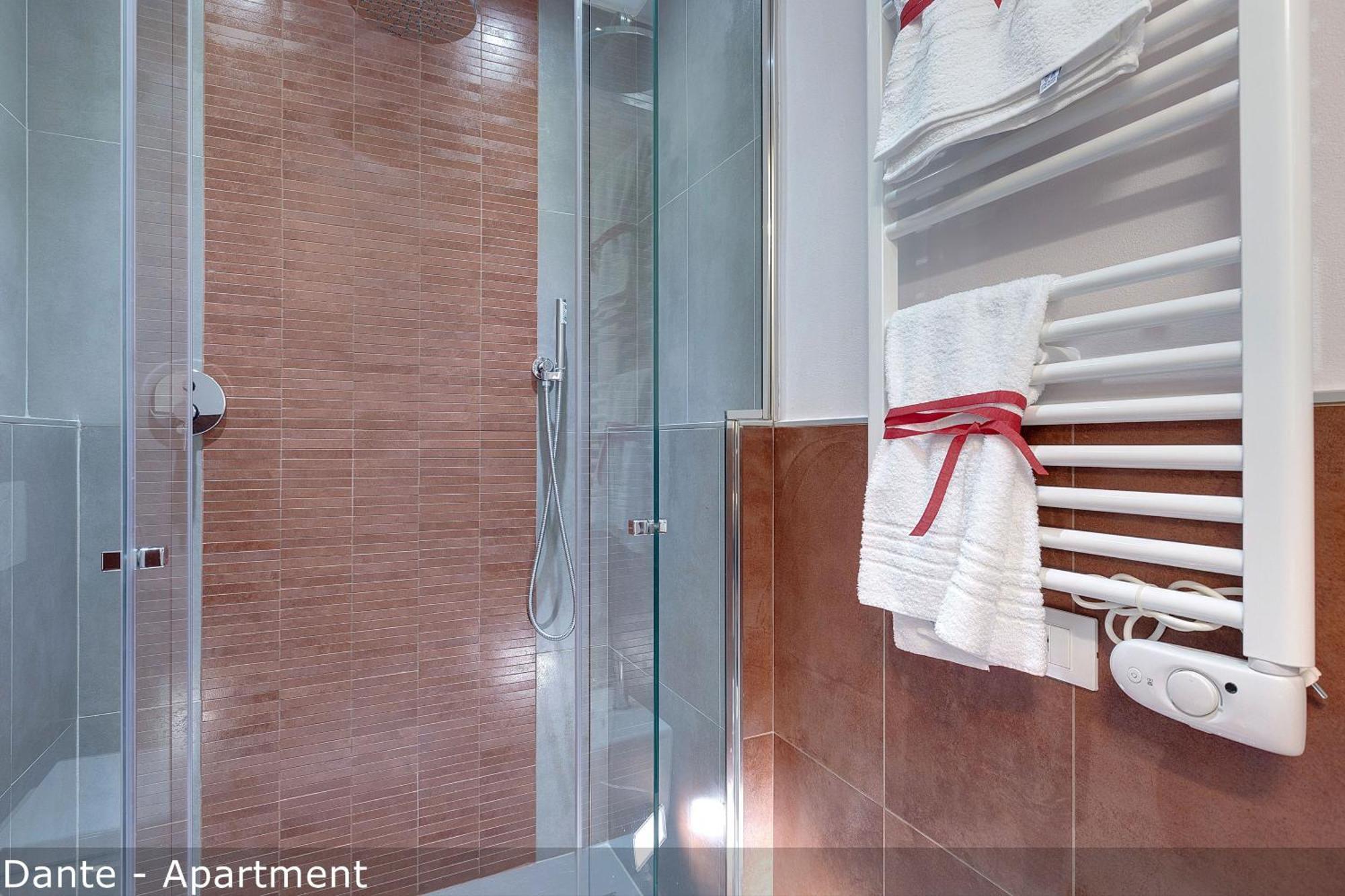 Dante & Virgilio Apartments By Mamo Florens Rum bild